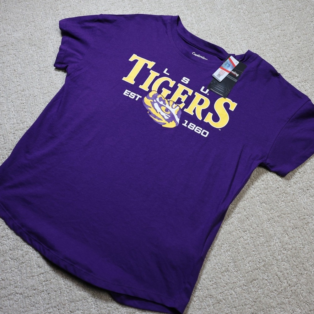 Captivating LSU Tigers T-Shirt Womens Medium Purple Collegiate Graphic Tee NWT
